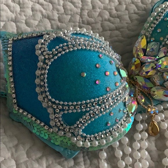 Shell Mermaid Bra - Picture 4 of 7